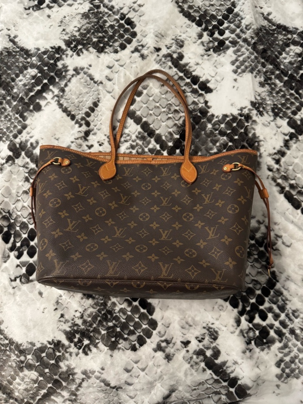 Vintage Louis Vuitton Monogram Neverfull MM